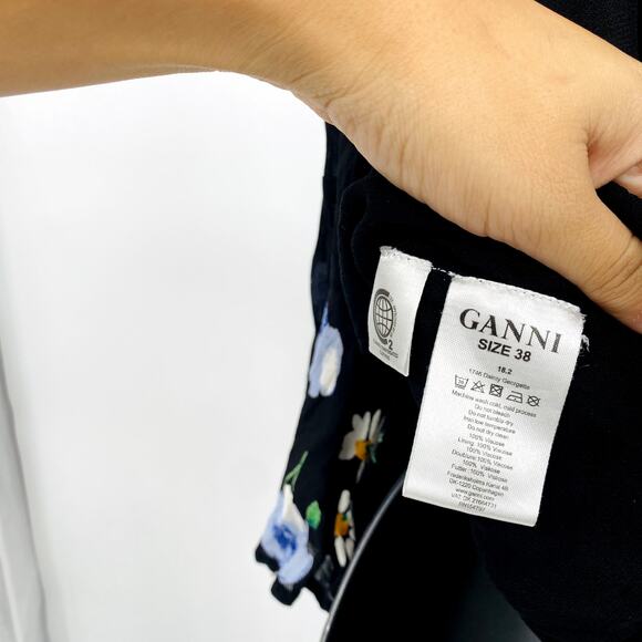 GANNI Black Floral Wrap Silk Blouse - Picture 6 of 8